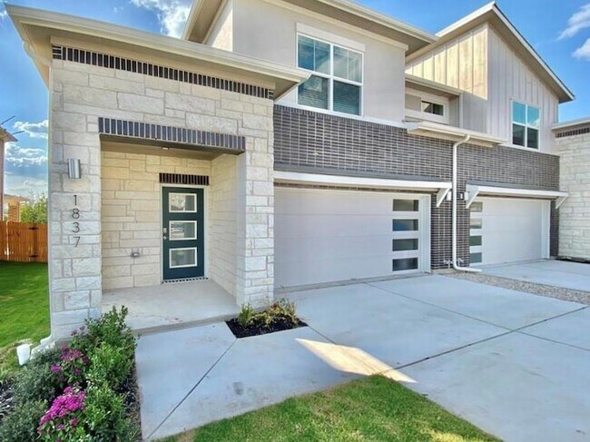 Building Photo - 1837 Bonham Ln