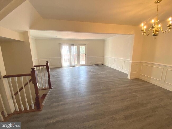 Building Photo - 6347 Battlement Way