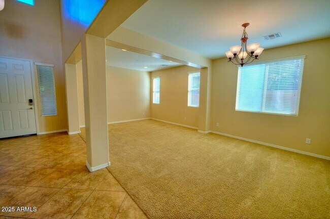 Building Photo - 3941 E Palo Verde St