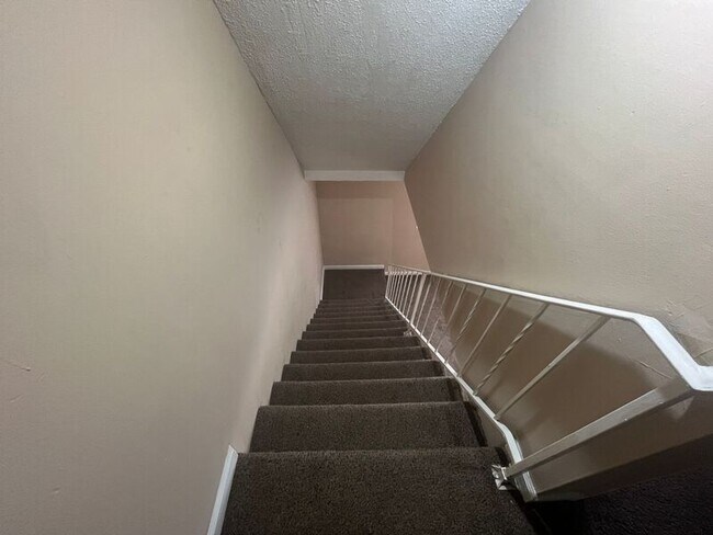 Building Photo - 716 Marley Way