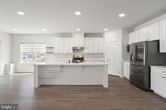 Building Photo - 7550 Mint Springs Ct
