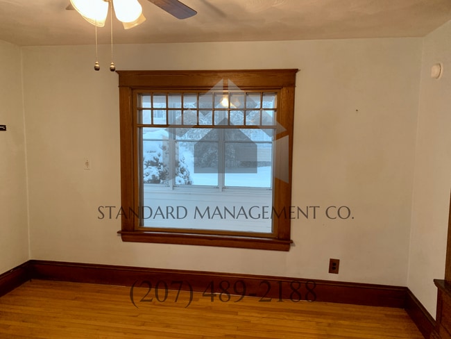 Building Photo - Charming Waterville Home with 3 Bedrooms and 2 Baths