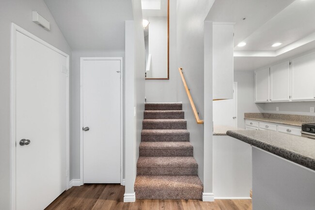 Building Photo - **7543 W Liberty Pkway #655 Fontana** Beau...