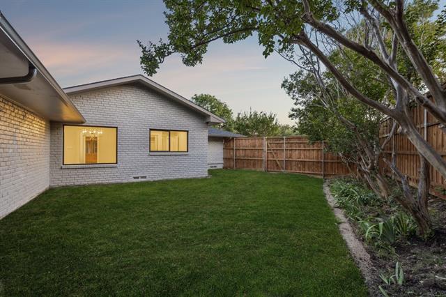 Building Photo - 6721 Meadowcreek Dr