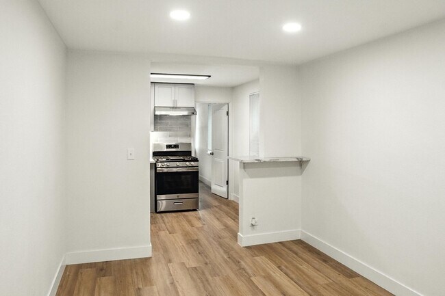 Building Photo - 1364 Lafayette St