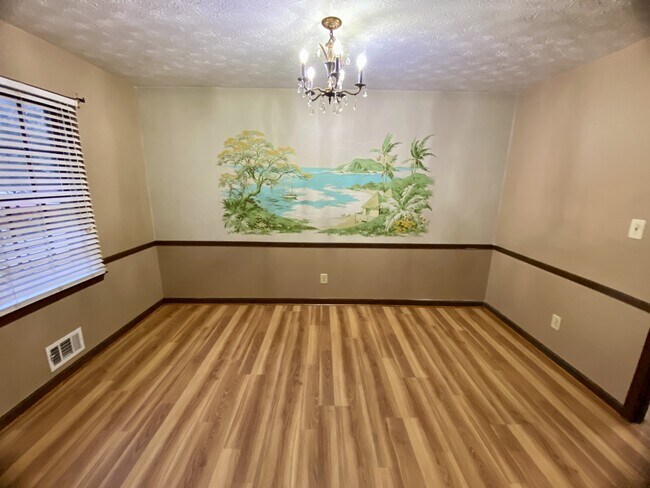 Building Photo - 1953 Hwy 138 SW