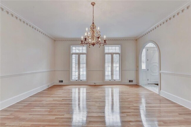 Building Photo - 1000 Grayson Pkwy