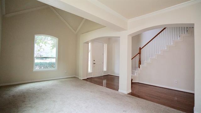 Building Photo - 329 Parkhurst Ln