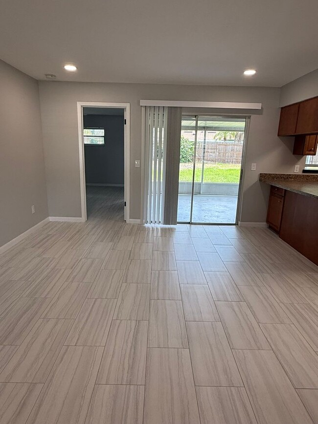 Building Photo - Remodeled Home in Longwood