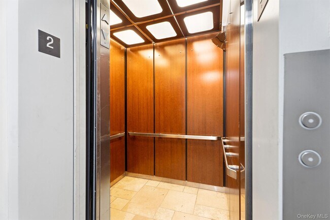 Building Photo - 71-19 162nd St