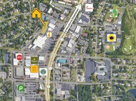 Building Photo - 1869 Montclaire Ln