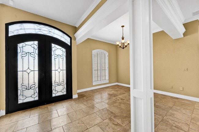 Building Photo - 404 NW 76th- Hot new listing!