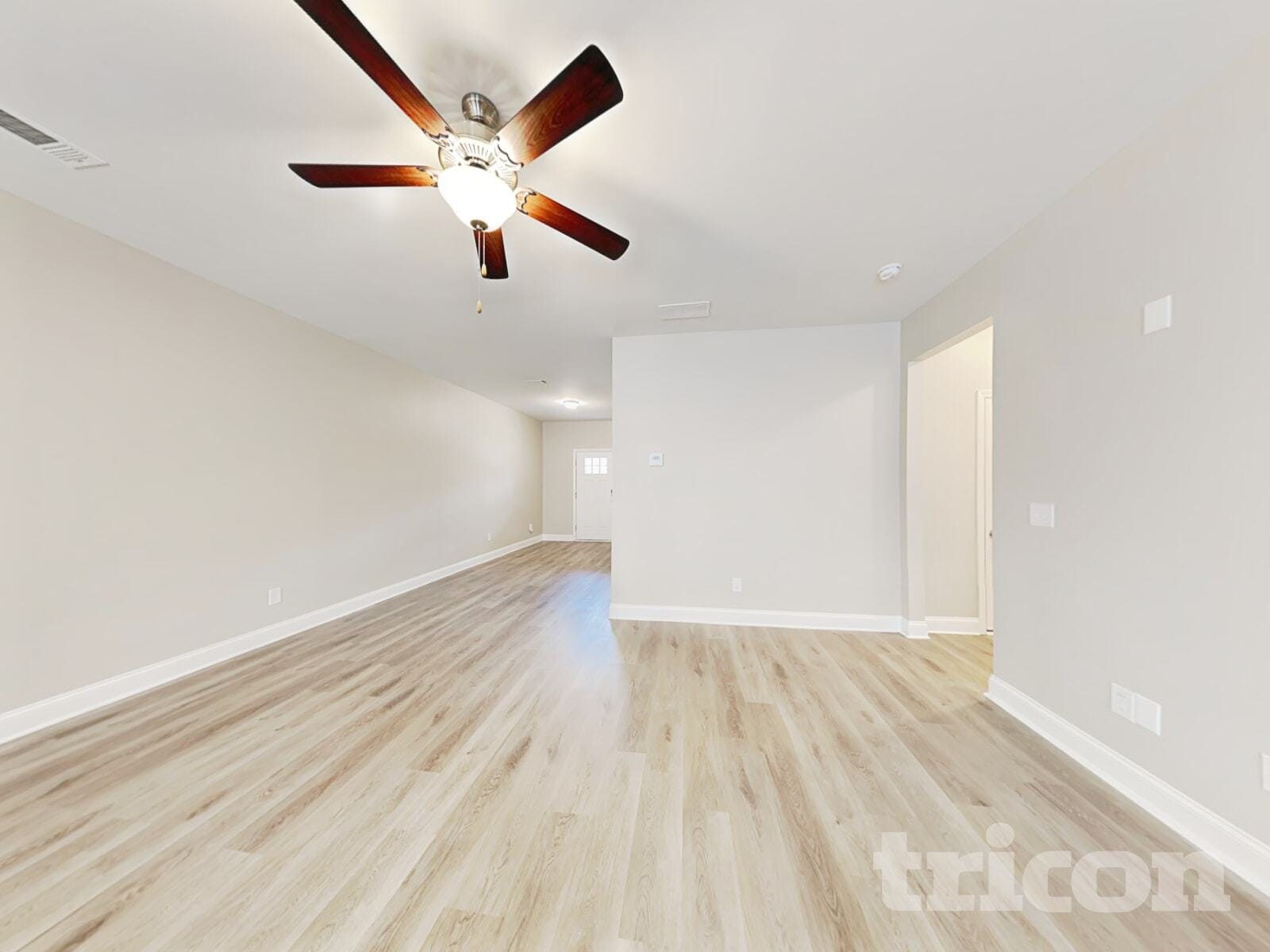 Building Photo - 821 Crescent Way