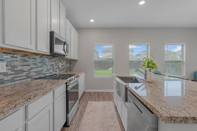 Building Photo - 1506 Sombras Dr