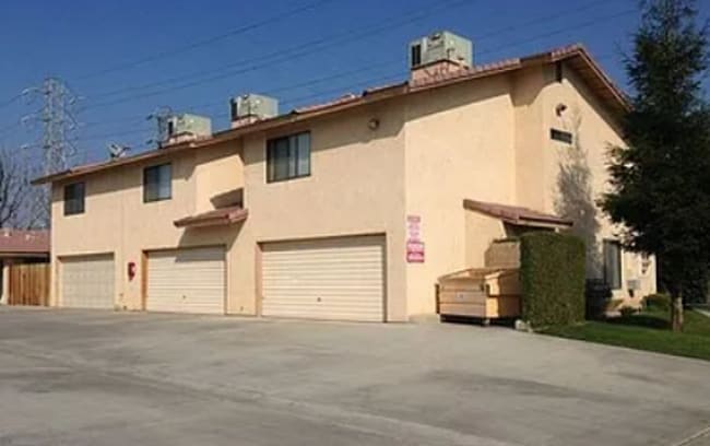 Building Photo - 8502 Laborough Dr