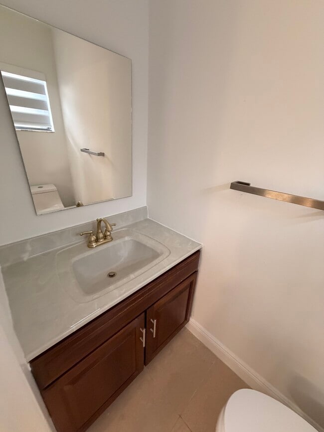 Building Photo - 9662 SW 148th Ave