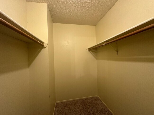 Building Photo - 8104 Hood Cir