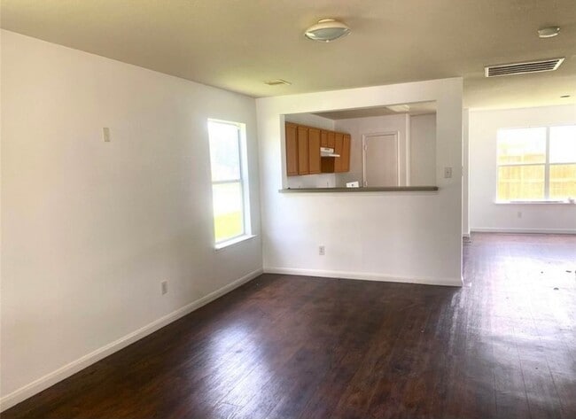 Building Photo - 8154 Arrington Forest Ln