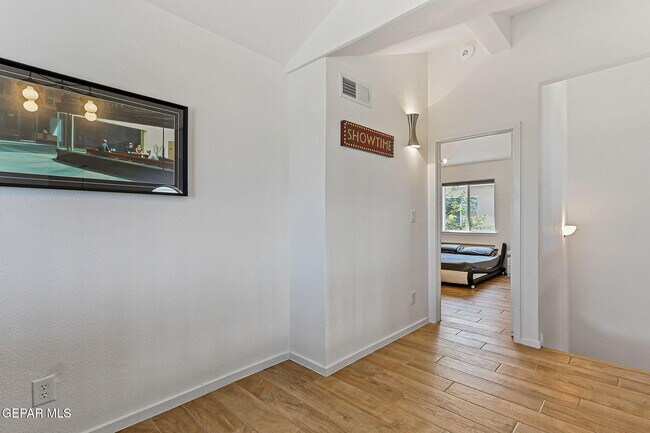 Building Photo - 3936 Tierra Arena Dr