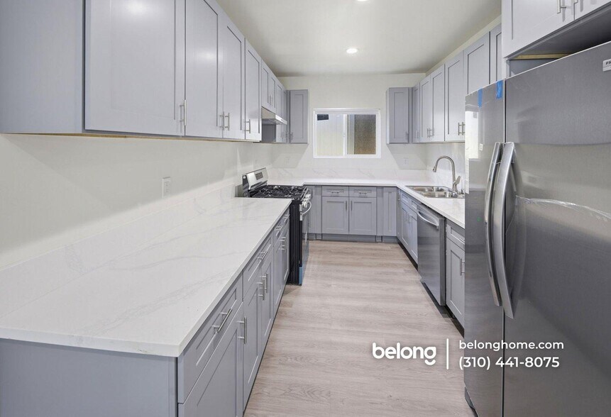 Building Photo - 20144 Stagg St