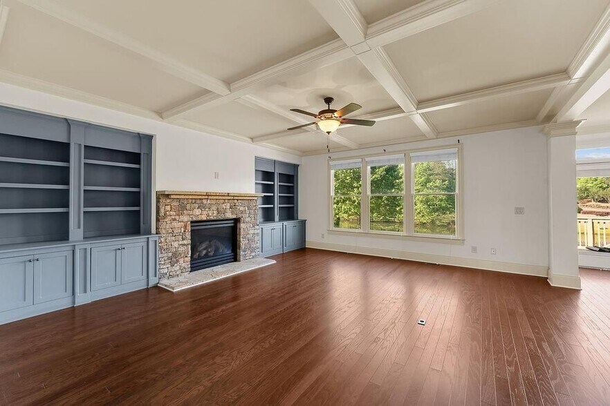 Building Photo - 3574 Willow Glen Trail