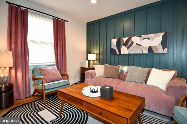 Building Photo - 503 Woodston Rd