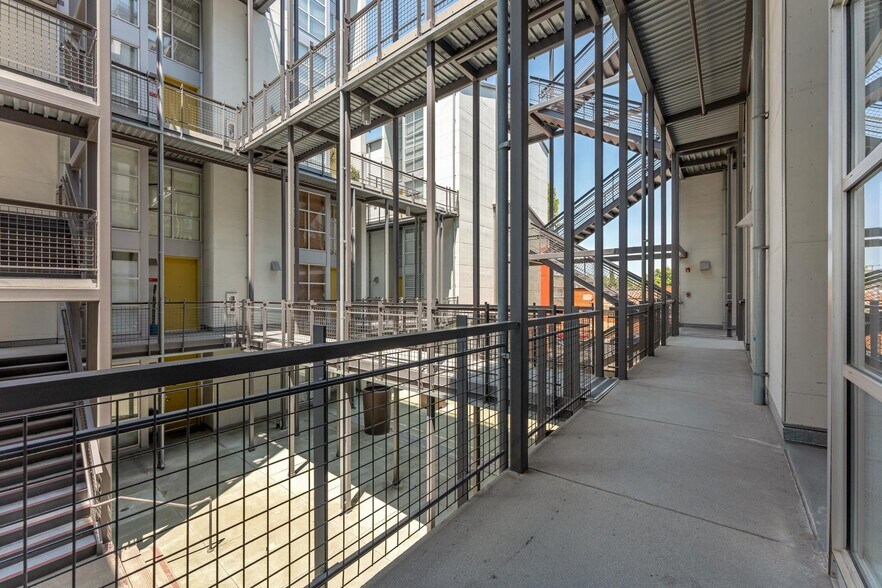 Building Photo - 1007 41st St
