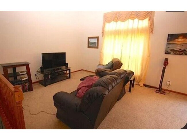 Building Photo - 15784 Flan Ct