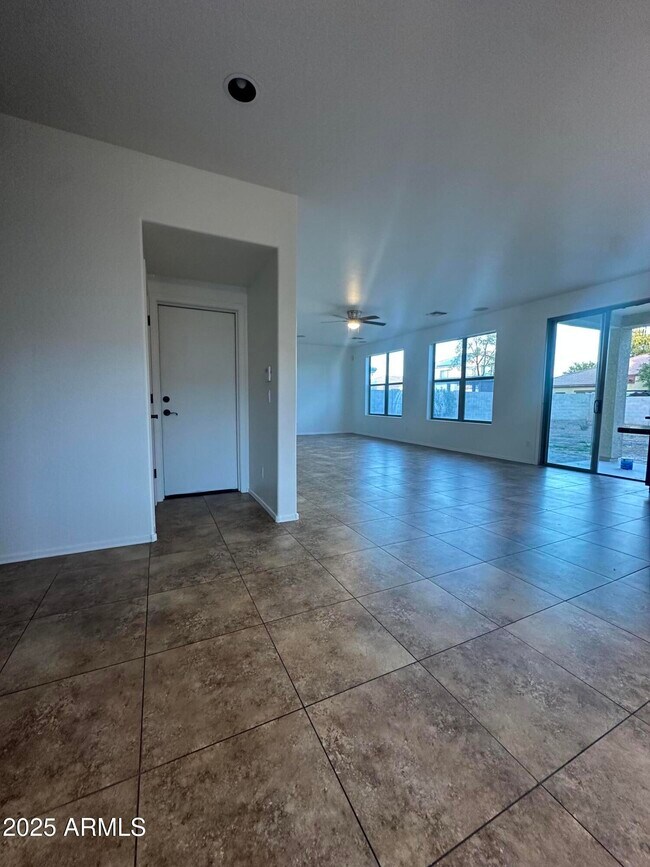 Building Photo - 4275 N 154th Dr