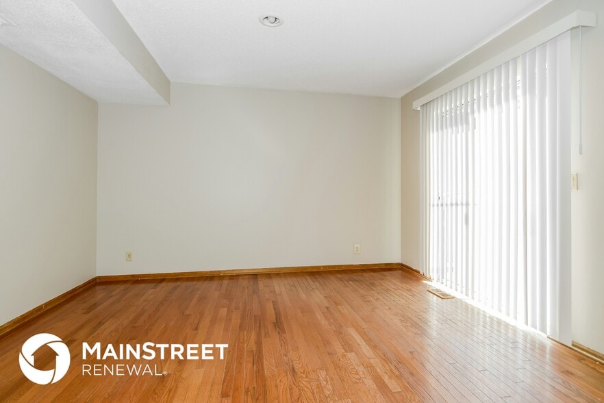 Building Photo - 1330 N Anne Shirley Dr