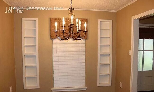 Building Photo - 18434 Jefferson Hwy