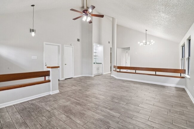 Building Photo - 11306 Bayou Pl Ln