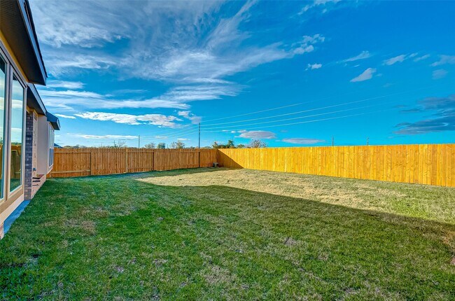 Building Photo - 6110 Scott Way
