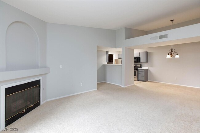 Building Photo - 7885 W Flamingo Rd