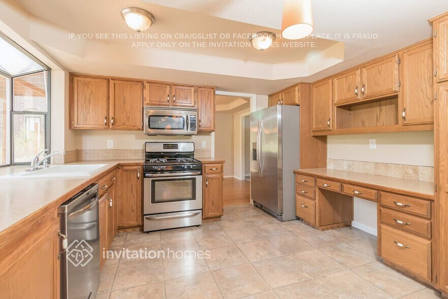 Building Photo - 4002 SW 321st St