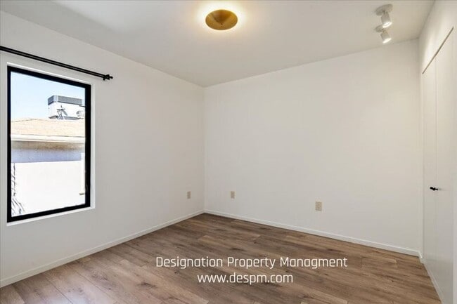 Building Photo - 3181 1/2 Verdugo Pl