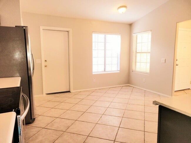 Building Photo - Mesa 3 bedroom home for rent!