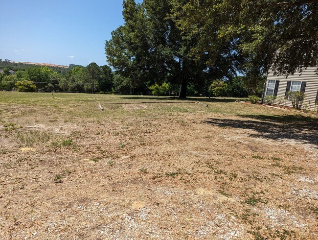 Building Photo - 20333 Sugarloaf Mountain Rd