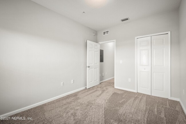 Building Photo - 4920 Key Lime Dr