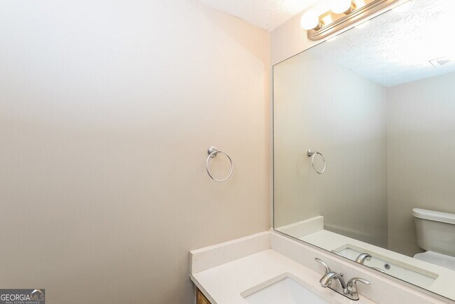 Building Photo - 726 Glenshire Ct