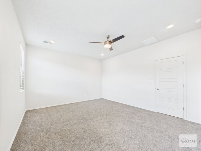 Building Photo - Brand New DR Horton Home Available Now