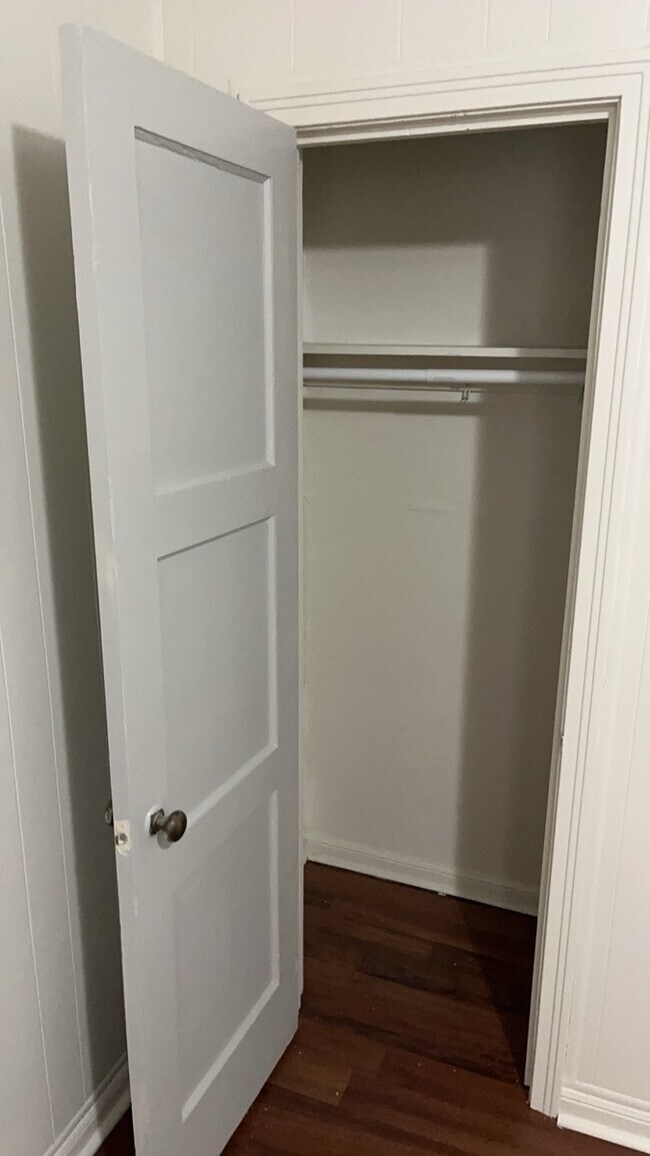 Building Photo - 1460 Kipling Dr