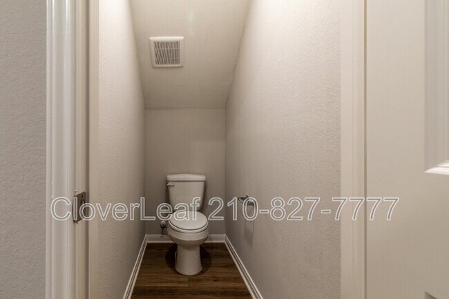 Building Photo - 9207 Nubuck Br