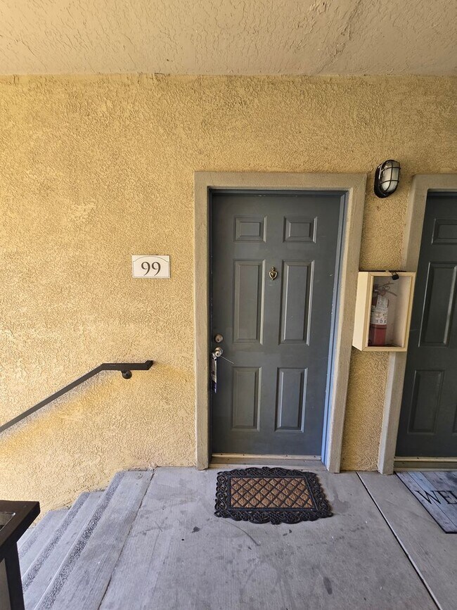 Building Photo - CANYON CREST CONDO