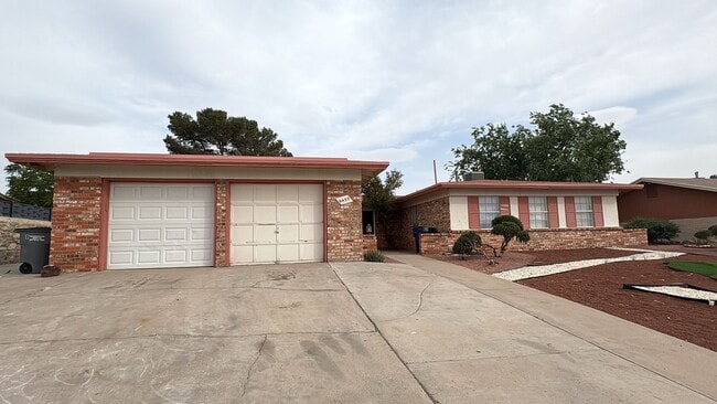 Primary Photo - 6455 Belton Rd