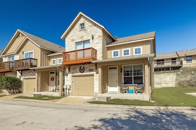 Building Photo - 20980 Waterside Dr