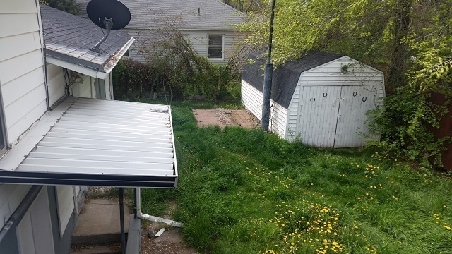 Building Photo - Great home with 2 car garage, deck and shed, fenced yard in Roy for rent