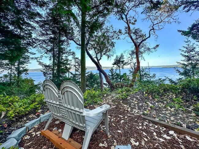 Building Photo - 218 Ironwood Dr