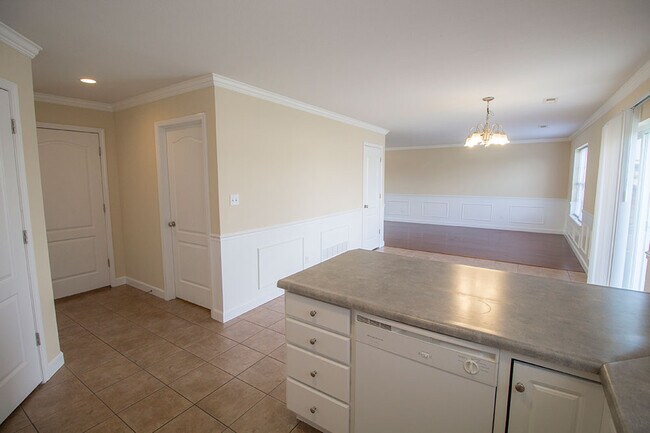 Building Photo - 3308 Crow Ct