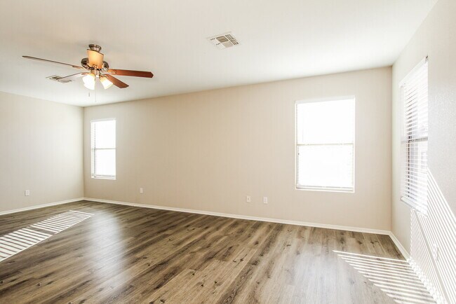 Building Photo - 17037 W Marshall Ln